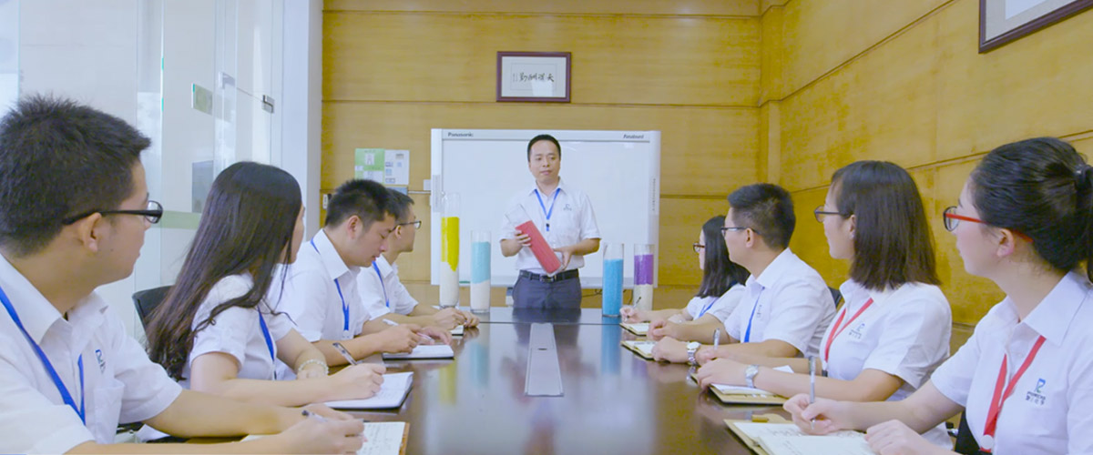 royal皇家88复合团队